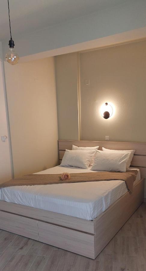 Peter'S Place Apartment Preveza Exterior photo